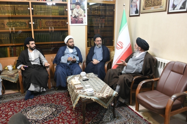 عشایر؛ ذخایر انقلاب و نعمت پرمنفعت برای کشور هستند