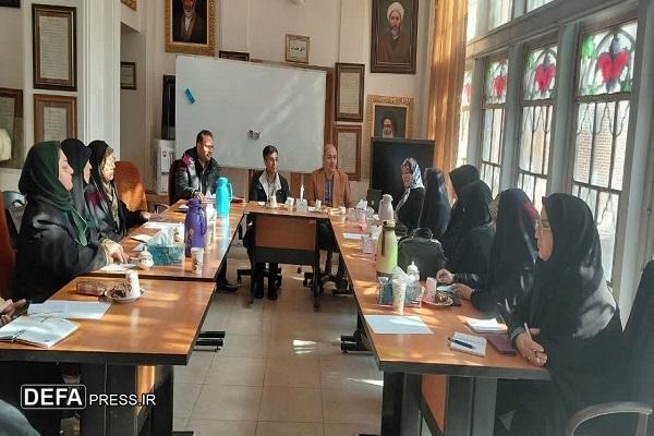 در دفاع مقدس این مردم بودند که به صحنه آمدند و حماسه خلق کردند