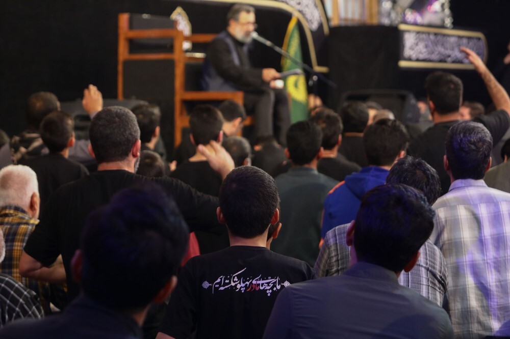 تصاویر/ عزاداری ایام فاطمیه در حرم مطهر رضوی
