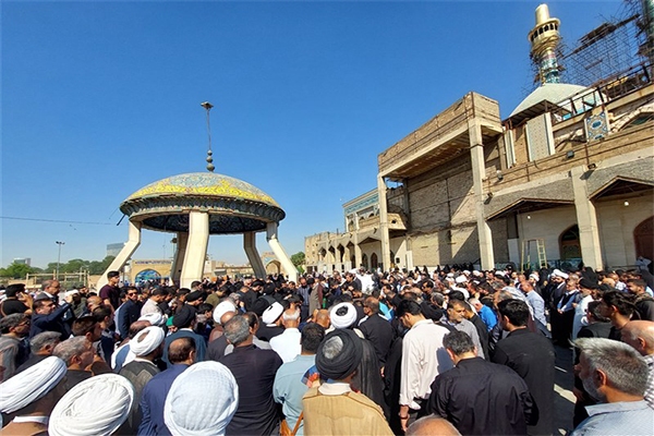 تشییع پیکر آیت الله موسوی از علمای بزرگ خوزستان در اهواز