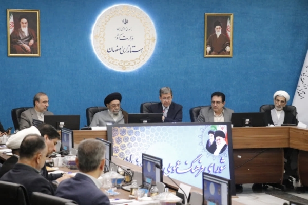 فرمانداران به جلسات شورای فرهنگ عمومی در نیمه دوم سال اهتمام داشته باشند