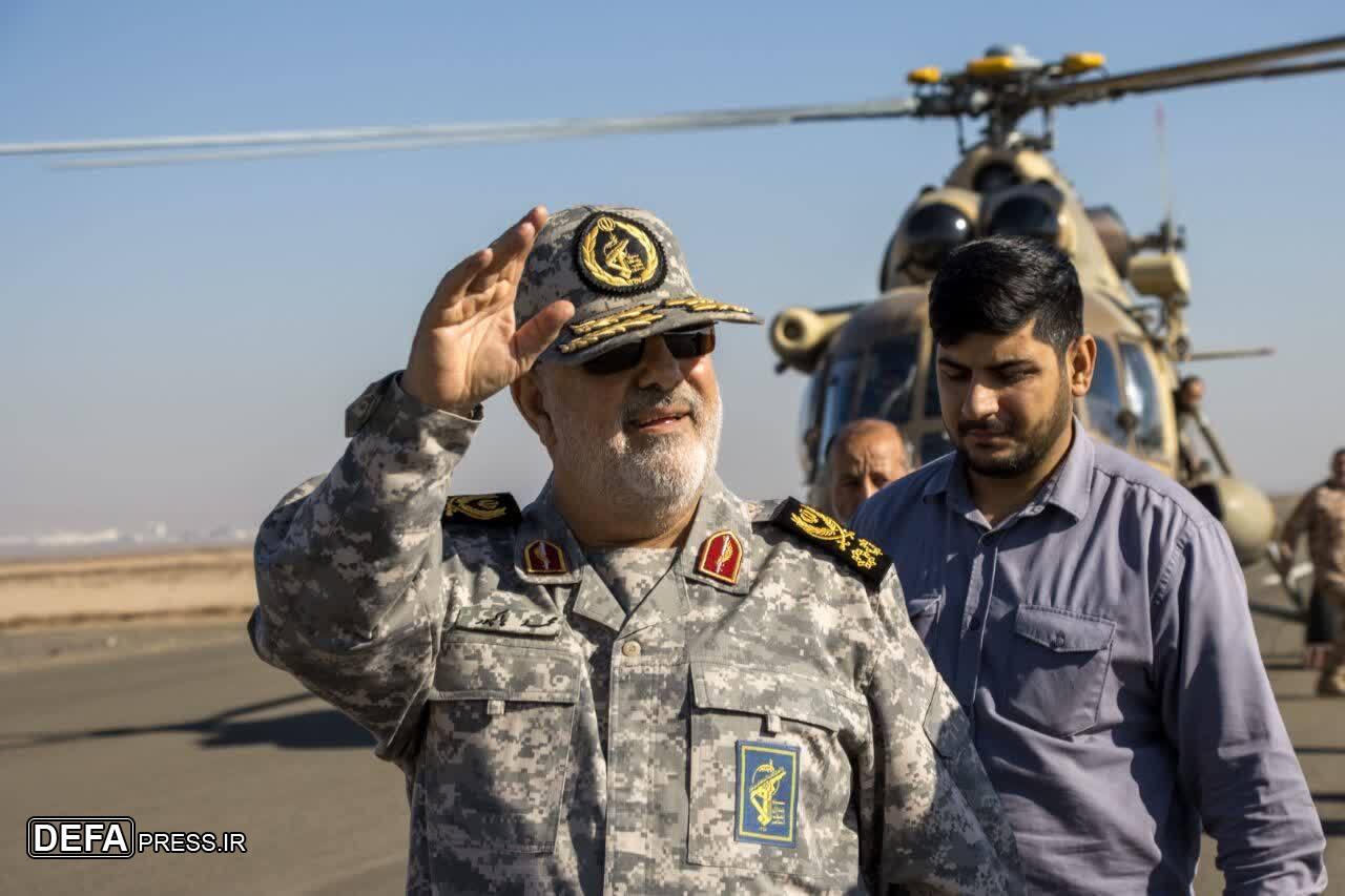 مانور یگان پهپادی سجیل با حضور سرلشکر پاکپور برگزار شد