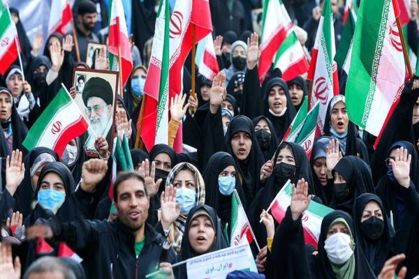 راهپیمایی یوم‌الله ۱۳ آبان در کرمان با حال‌وهوای عزای فاطمی برگزار می‌شود