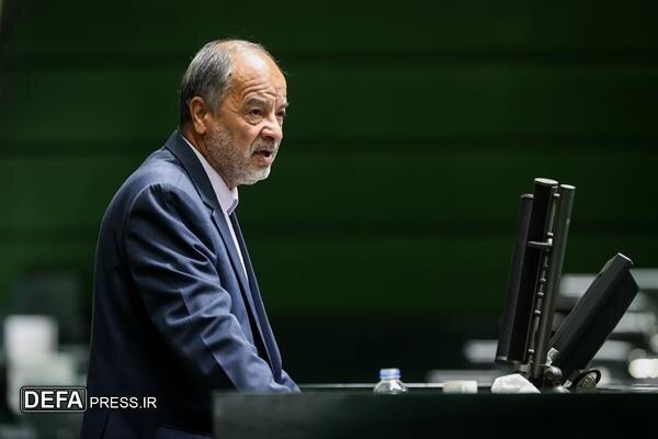 رضازاده: تسخیرلانه جاسوسی ضربه بزرگی به نفوذ و جاسوسی آمریکا وارد کرد رضازاده: تسخیرلانه جاسوسی ضربه بزرگی به نفوذ و جاسوسی آمریکا وارد کرد