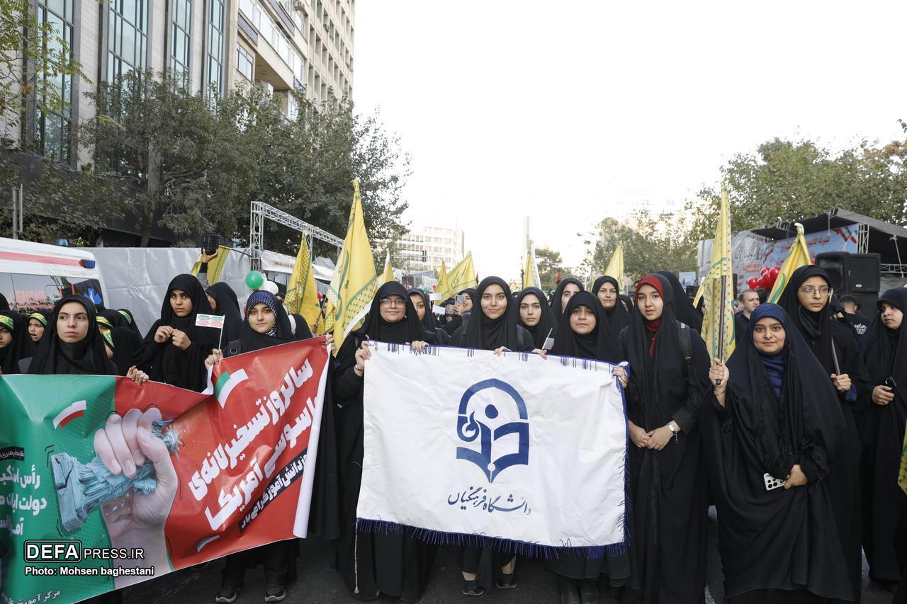 ایران در مسیر مقاومت؛ طنین فریاد استکبارستیزی در سراسر کشور/ «۱۳ آبان» نماد مقاومت ایرانیان در برابر سلطه جهانی+ تصاویر ایران در مسیر مقاومت؛ طنین فریاد استکبارستیزی در سراسر کشور/ «۱۳ آبان» نماد مقاومت ایرانیان در برابر سلطه جهانی+ تصاویر