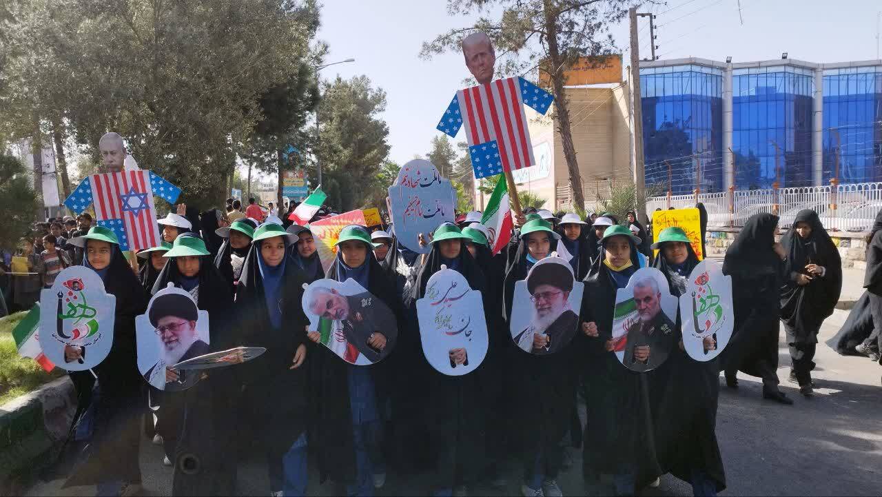 ‌شکوه حضور مردم سیستان و بلوچستان در راهپیمایی ۱۳ آبان