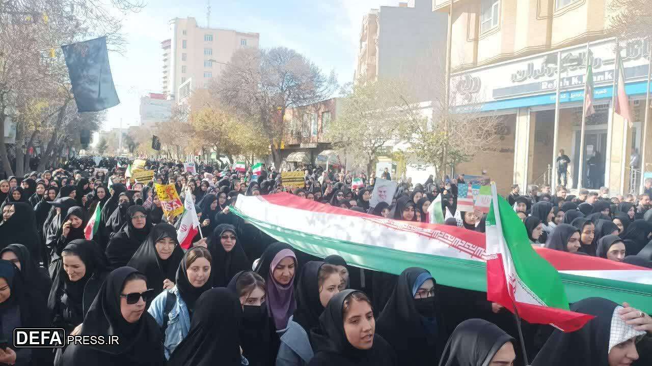 اعلام انزجار نسل چهارم انقلاب در سراسر کشور از استکبار+ فیلم و عکس