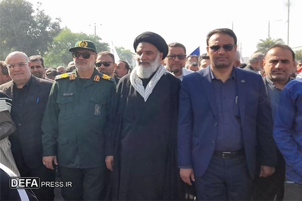 پیام مهم دانش آموزان ایران به دنیا وجود روحیه استکبارستیزی در آن هاست پیام مهم دانش آموزان ایران به دنیا وجود روحیه استکبارستیزی در آن هاست