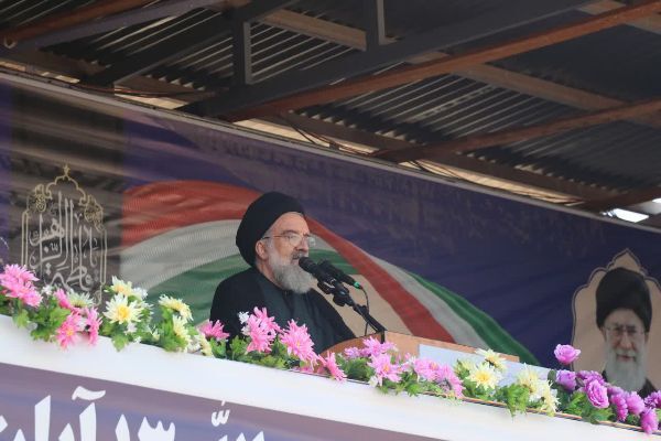 آیت‌الله خاتمی: ۱۳ آبان، روز استیضاح آمریکا است