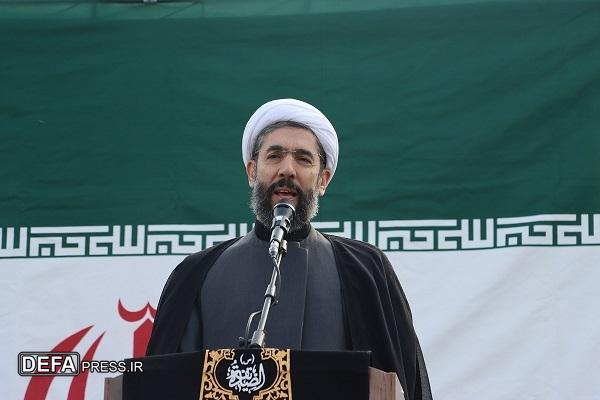 حجتالاسلام رستمی: وظیفه نسل جوان ایستادگی در جنگ روایتهاست/ جنایات آمریکا و اسرائیل را فراموش نمیکنیم حجتالاسلام رستمی: وظیفه نسل جوان ایستادگی در جنگ روایتهاست/ جنایات آمریکا و اسرائیل را فراموش نمیکنیم