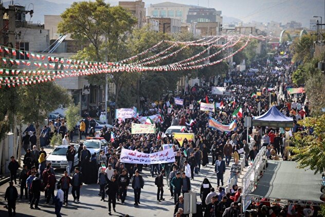 تصاویر/ راهپیمایی یوم الله ۱۳ آبان در اراک