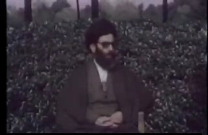 فیلم/ بازدید حضرت آیت‌الله خامنه‌ای از وضعیت بازداشت‌شدگان لانه جاسوسی