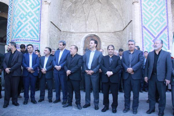 مقاومت و اتحاد در برابر مستکبران عالم؛ پیام ۱۳ آبان امسال