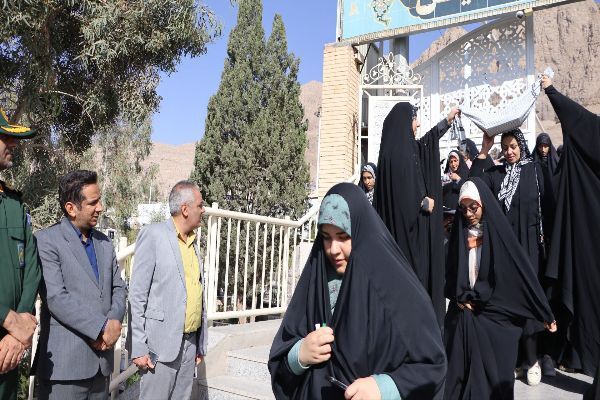 آغاز اردوی راهیان‌نور دانش‌آموزی دختران در کرمان+تصاویر
