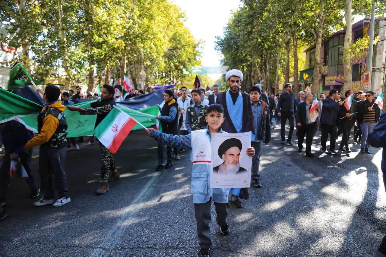 فیلم/ سردار اکبری: راهپیمایی ۱۳ آبان تجدید بیعت دانش‌آموزان انقلابی با ولایت فقیه است