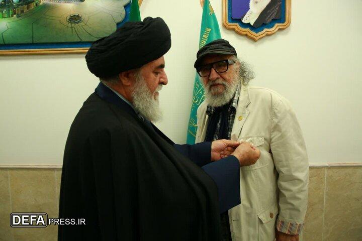 بازیگر نقش مالک اشتر خادم افتخاری آستان مقدس مسجد جمکران شد