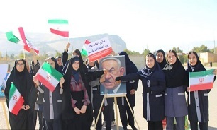 برپایی نمایشگاه کاریکاتور استکبارستیزی «ای ایران» در خرم‌آباد