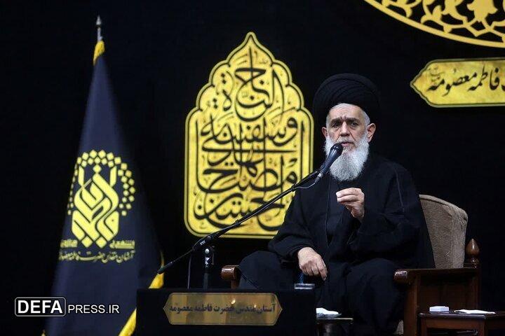 درس بزرگ فاطمیه دفاع از حریم ولایت است درس بزرگ فاطمیه دفاع از حریم ولایت است