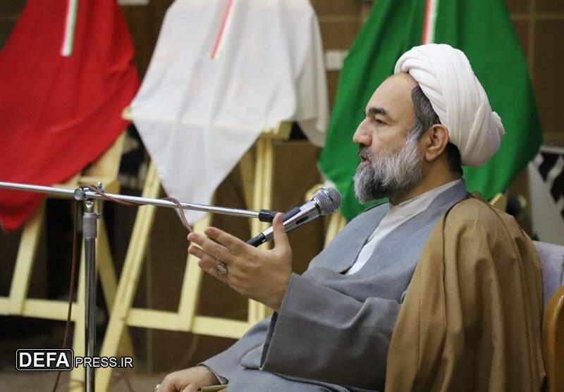 تأکید نماینده ولیفقیه در سیستان و بلوچستان بر تربیت نیروی بومی توانمند از طریق آموزشهای مهارتی تأکید نماینده ولیفقیه در سیستان و بلوچستان بر تربیت نیروی بومی توانمند از طریق آموزشهای مهارتی