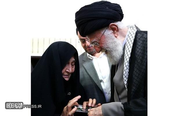 مادر شهید «علی مبارکی» آسمانی شد مادر شهید «علی مبارکی» آسمانی شد