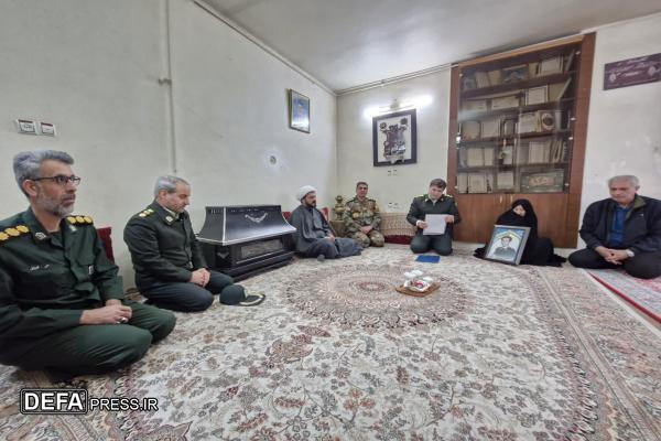 دیدار مسئولان ایثارگران نیروهای مسلح خراسان شمالی با خانواده شهید جان‌محمد عمیق و سردار شهید حمیدرضا نیستانی در بجنورد