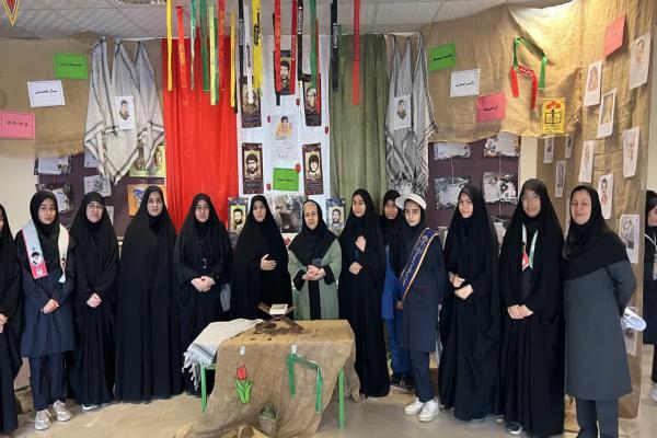 تصاویر/ برگزاری نمایشگاه استکبارستیزی در خراسان‌شمالی