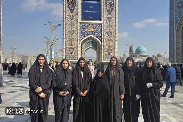 ملیپوشان دوومیدانی کشورمان به حرم مطهر رضوی مشرف شدند ملیپوشان دوومیدانی کشورمان به حرم مطهر رضوی مشرف شدند
