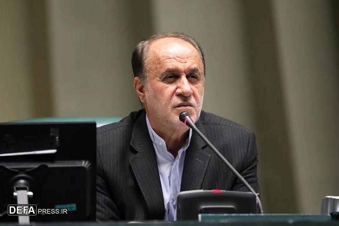 حاجیبابایی: ملت ایران بر موضع استکبارستیزی خود مصمم است حاجیبابایی: ملت ایران بر موضع استکبارستیزی خود مصمم است