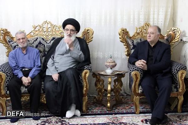 تجلیل از خانوادههای معظم شهدا در گرمدره تجلیل از خانوادههای معظم شهدا در گرمدره