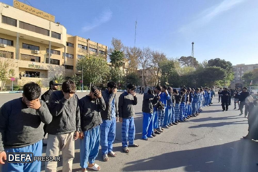 از دستگیری سارق زن هنرمند با شاهکلید تا مربی بدنساز گوشوارهزن از دستگیری سارق زن هنرمند با شاهکلید تا مربی بدنساز گوشوارهزن