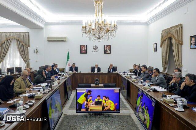 عارف: تمرکز دولت بر فناوری‌های پیشرفته، مهارت آموزی و آموزش و پرورش است