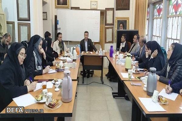 حمایت از تولید رمان و فیلمنامه‌های مرتبط با دفاع مقدس