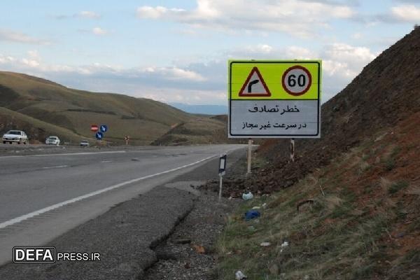 بیش از شش هزار تابلو و علایم ایمنی در محور‌های استان کردستان نصب شد