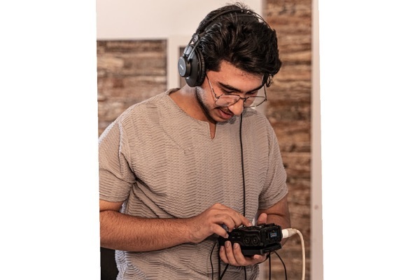 جوان ۱۸ ساله سرایانی با 