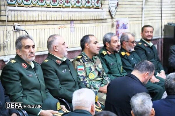 ضرورت تداوم روحیه انقلابی و پاسداری از باورهای دینی ضرورت تداوم روحیه انقلابی و پاسداری از باورهای دینی