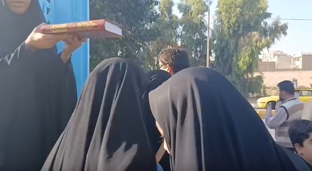 فیلم/ عرض ارادت دختران دانش‌آموز زائر راهیان نور به شهید گمنام