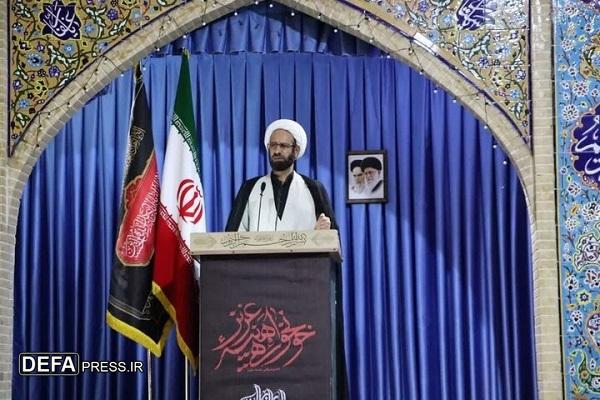 حجت الاسلام شمسی فر: وحدت و انسجام ملی توسعه و استقلال کشور را تضمین میکند حجت الاسلام شمسی فر: وحدت و انسجام ملی توسعه و استقلال کشور را تضمین میکند