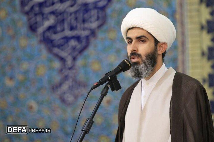 امام جمعه لامرد:حضرت زهرا(س) نماد دفاع از ولایت و استکبارستیزی است امام جمعه لامرد:حضرت زهرا(س) نماد دفاع از ولایت و استکبارستیزی است