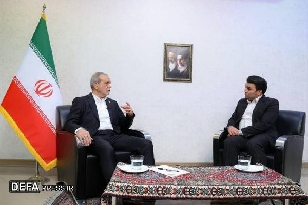 از دستاورد‌های سفر پزشکیان به کردستان اختصاص ۲۵ همت برای توسعه زیرساخت‌ها بود