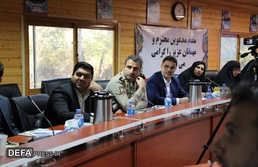 تدوین سرفصلهای اختصاصی درس علوم و معارف دفاع مقدس برای دانشگاه فرهنگیان تدوین سرفصلهای اختصاصی درس علوم و معارف دفاع مقدس برای دانشگاه فرهنگیان