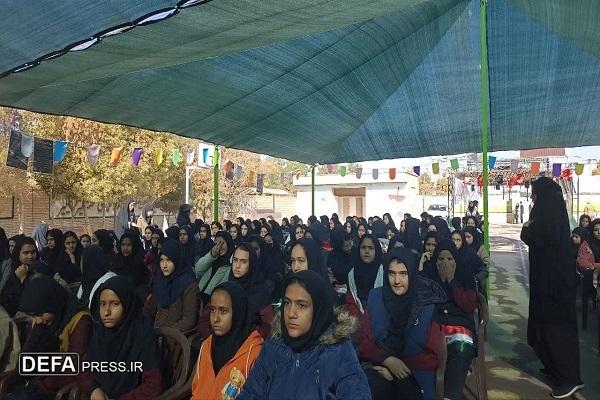 یادواره شهدا در دبیرستان دخترانه «فاطمه عطارنژاد» کرمان برگزار شد+تصاویر یادواره شهدا در دبیرستان دخترانه «فاطمه عطارنژاد» کرمان برگزار شد+تصاویر
