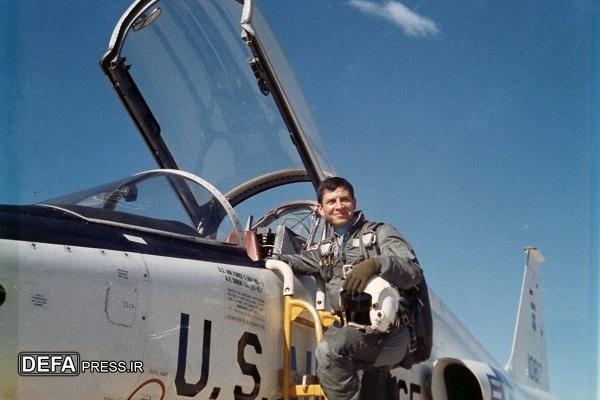 صاحب جمله «دوست دارم کفنم پرچم ایران باشد» کیست؟ صاحب جمله «دوست دارم کفنم پرچم ایران باشد» کیست؟