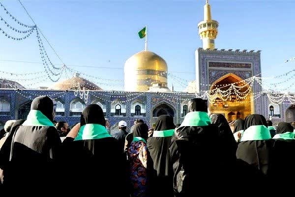 کاروان زیارتی هیئت تعزیه‌خوانی حضرت ابوالفضل (ع) ده‌زیار با بیش از ۱۰۰ نفر به مشهد اعزام شد