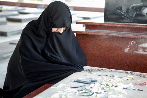 مادر شهید «قیام‌علی احمدی» دار فانی را وداع گفت