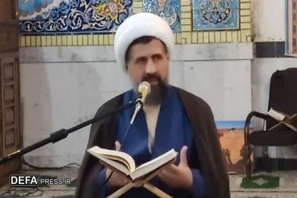 تبعیت از ولایت امری شاخص در مکتب حضرت زهرا (س) است تبعیت از ولایت امری شاخص در مکتب حضرت زهرا (س) است