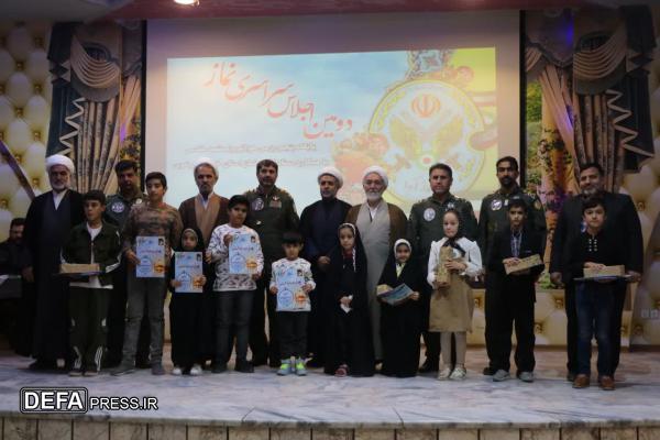 سرهنگ خلبان محمدزاده: انس با نماز توان رزمی نیروهای مسلح را ارتقا میبخشد سرهنگ خلبان محمدزاده: انس با نماز توان رزمی نیروهای مسلح را ارتقا میبخشد