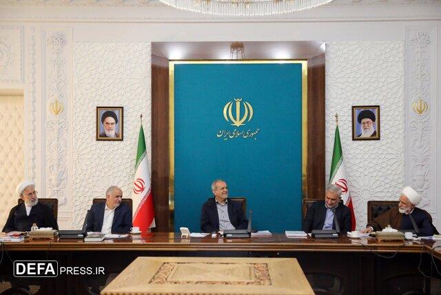 پزشکیان: دستگاههای دولتی از ناقضان اصول قانون اساسی هستند پزشکیان: دستگاههای دولتی از ناقضان اصول قانون اساسی هستند