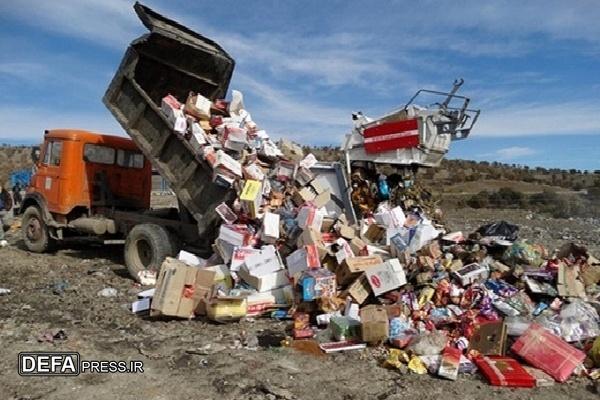 بیش از پنج تُن مواد غذایی فاسد در شهرستان سقز معدوم شد