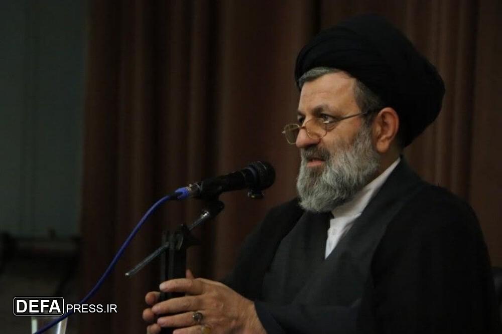 تحلیل دقیق و مطالعه، کلید تبدیل شدن به یک مربی موفق! /تقلید از زنان غربی، هویت دینی را تهدید می‌کند