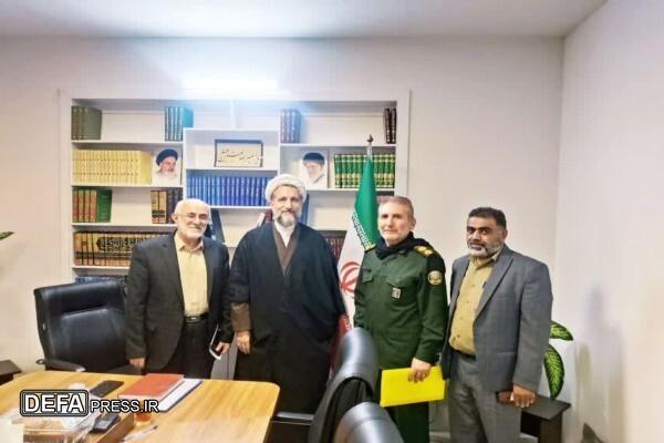 دیدار مدیر کل حفظ آثار دفاع مقدس قزوین با نماینده ولی فقیه در استان دیدار مدیر کل حفظ آثار دفاع مقدس قزوین با نماینده ولی فقیه در استان